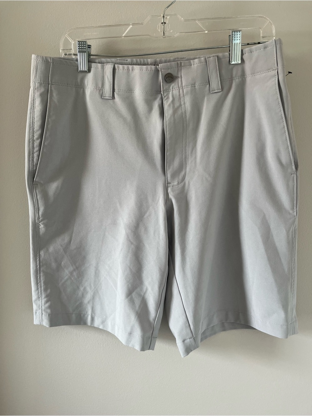 Callaway Light Gray Men’s Flat Front Golf Shorts